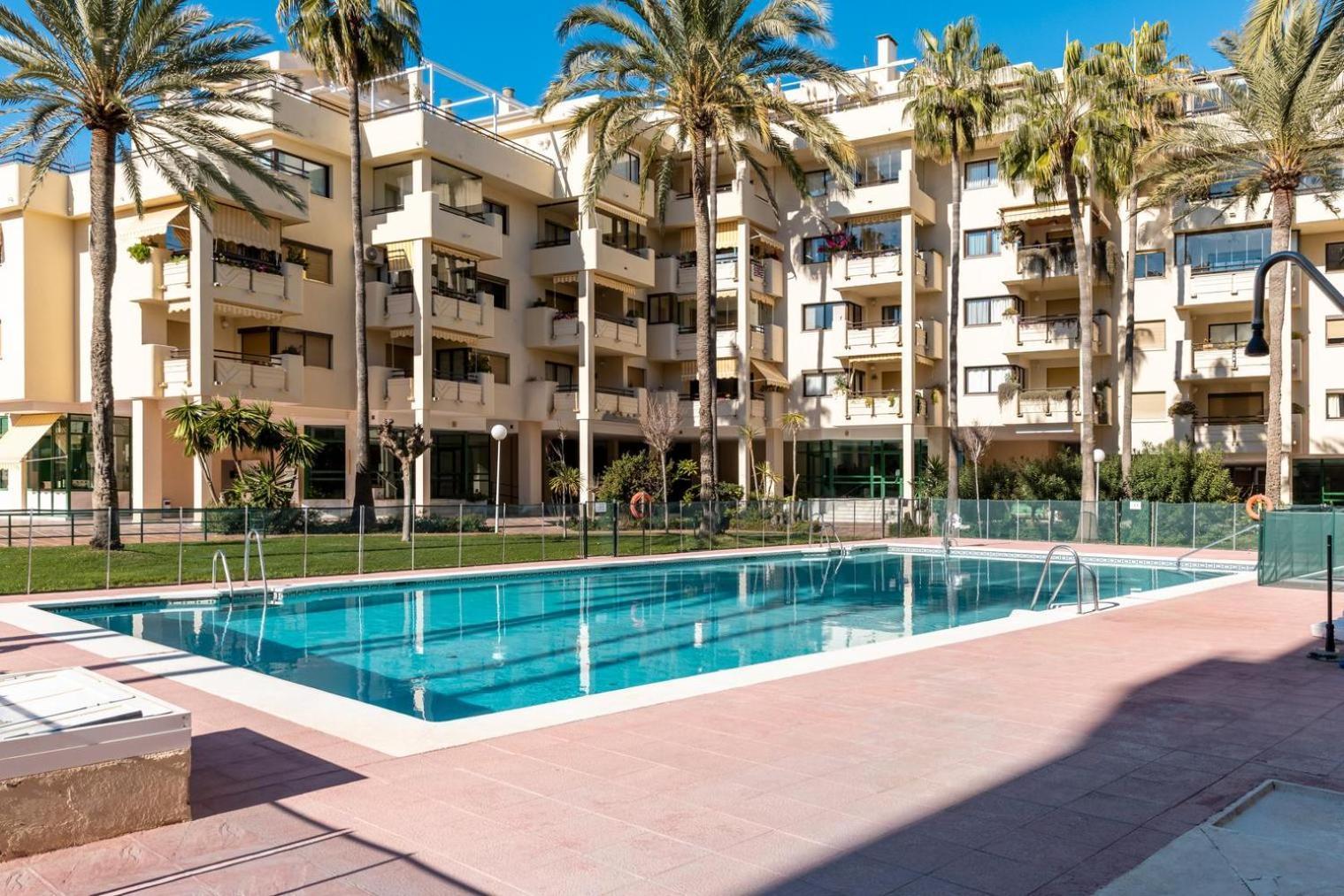 Primera Linea Del Mar - Acceso Directo Playa Carihuela توريمولينوس المظهر الخارجي الصورة